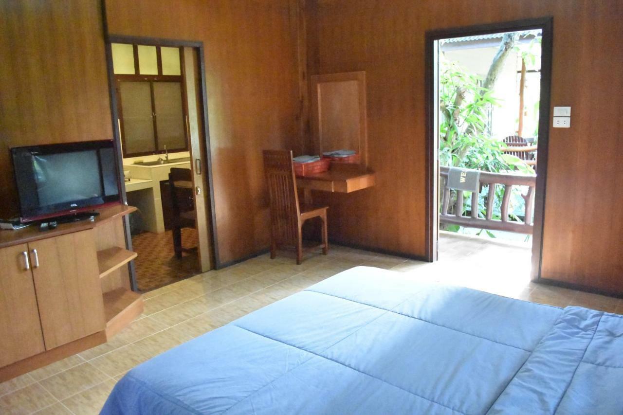 Secret Garden Hotel Baan Tai Exterior photo